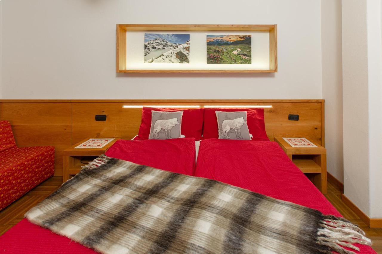 Hotel Biancospino Lanzada Екстер'єр фото